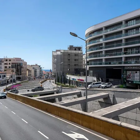 Golden By An Island Apartment Funchal (Madeira)