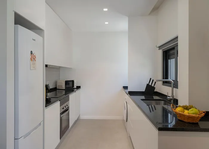 Golden By An Island アパート