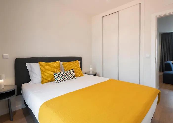 Golden By An Island *