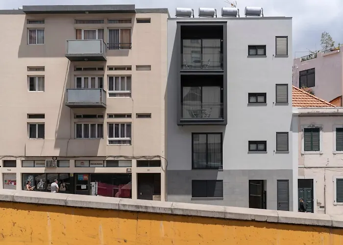 アパート Golden By An Island